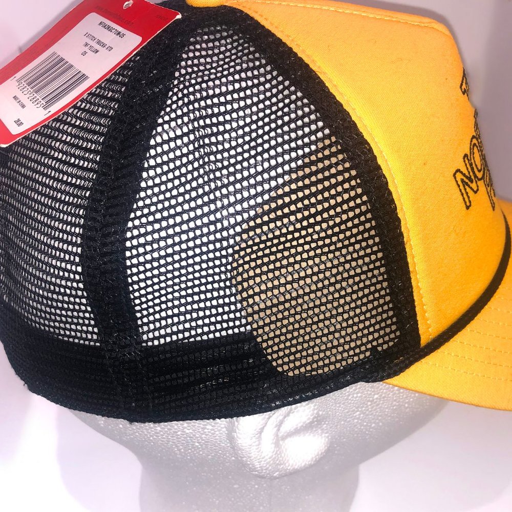 The Northface stitch yellow trucker hat - Picture 3 of 3